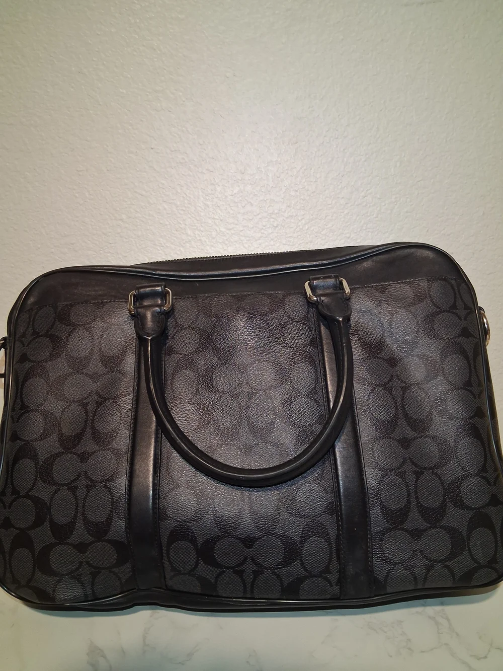 Coach Signature Canvas Laptop/briefcase